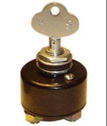 X9 CORTACORRIENTE TABLERO C/LLAVE  