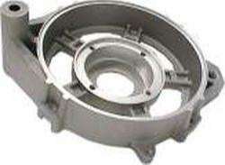 DIPRA TAPA ALTERN. DELANT. BOSCH M BENZ / DEUT 24V 105  