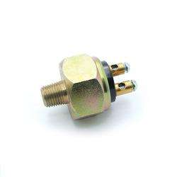 MB BULBO STOP HIDRAUL.TORNILLO M BENZ  