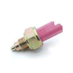 MB BULBO RETROMARCHA PEUG 106-206-207-306-PARTNER-EXPERT  / CITR BERLINGO-C15-PICASSO-XANTIA-XSARA // TOYOTA COROLLA 