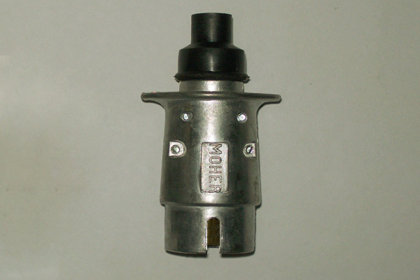 MOHER FICHA ENCHUFE TRAILER 5 VIAS MACHO /BOSCH  