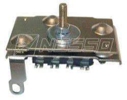 NOSSO PLACA RECT. HITACHI REEMP TCH10046 ISUZU  NISSAN