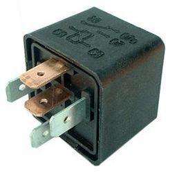 RALUX RELAY LUNETA-FARO-A/A-A/CRISTAL R 11-12-18  